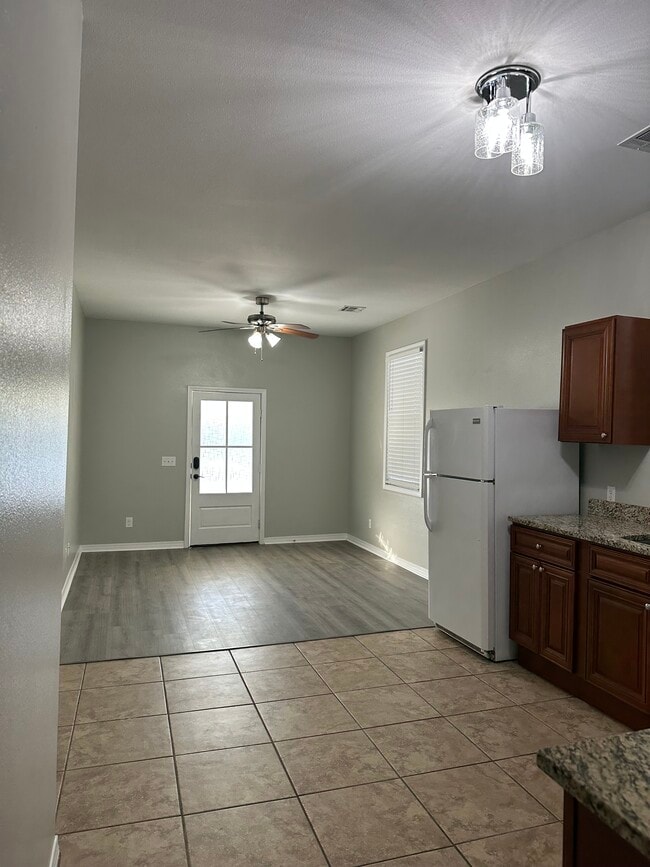 Photo - 1839 Saint Ferdinand St