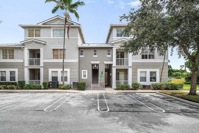 Photo - 1008 Shoma Dr