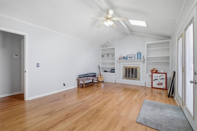 Photo - 4812 Sierra Dr