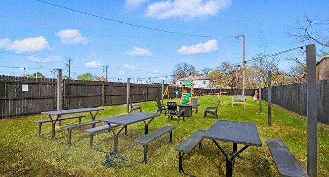 Photo - 2336 Minnie St Unidad SI ID1514812P