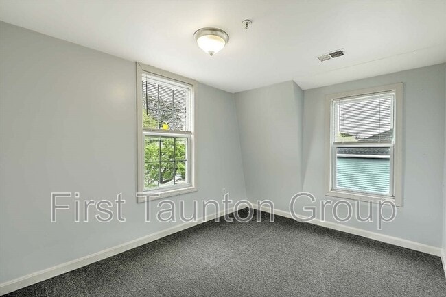 458 Weir St Unidad 5