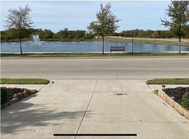 1400 Via Toscana Ln