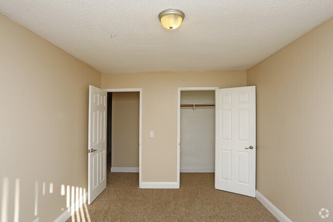 Photo - Palms at the Pruneyard