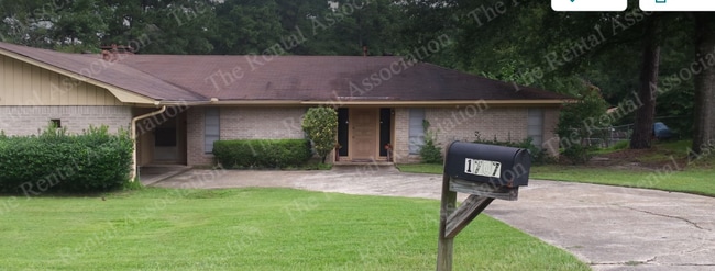 Photo - 1707 Broadway Ave House