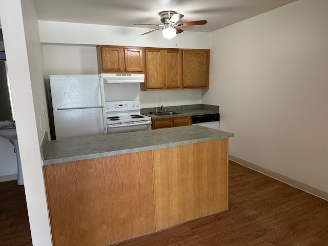 Photo - Cavalier Club Apartments