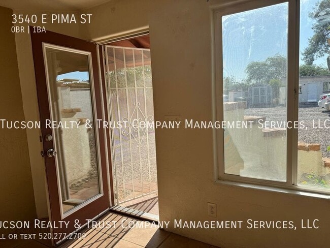 Photo - 3540 E Pima St