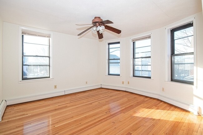 Photo - 29 William St Unit 22