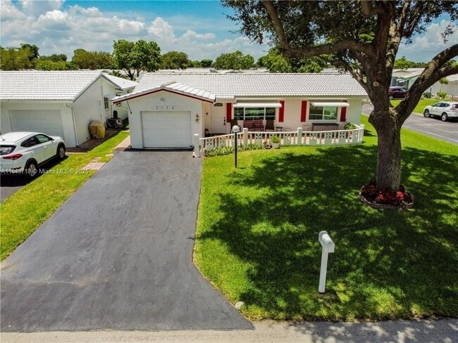 Building Photo - 8552 N Campanelli Blvd Rental