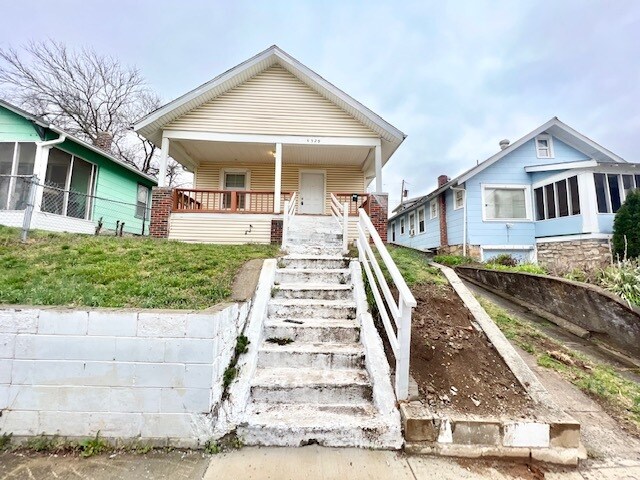 Photo - 4529 S Benton Ave House