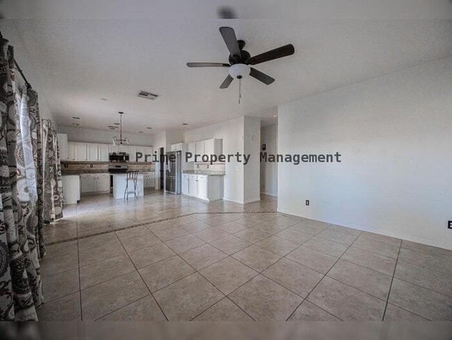 Photo - 16966 W Saguaro Ln