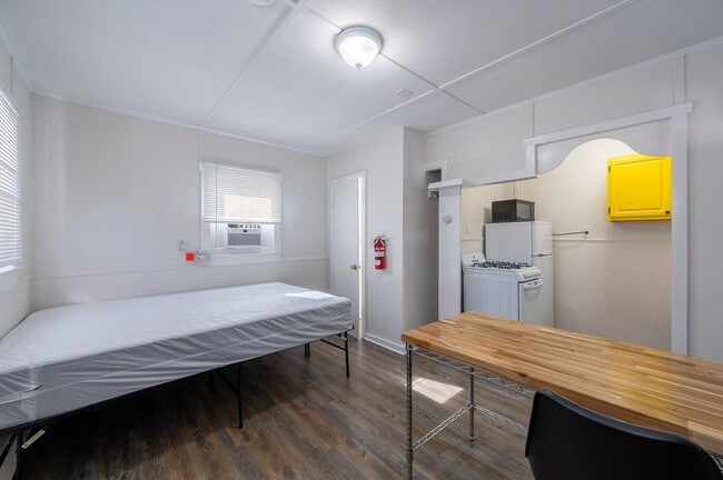 Photo - Wenke's Cottages and Hotel Unit Cottages