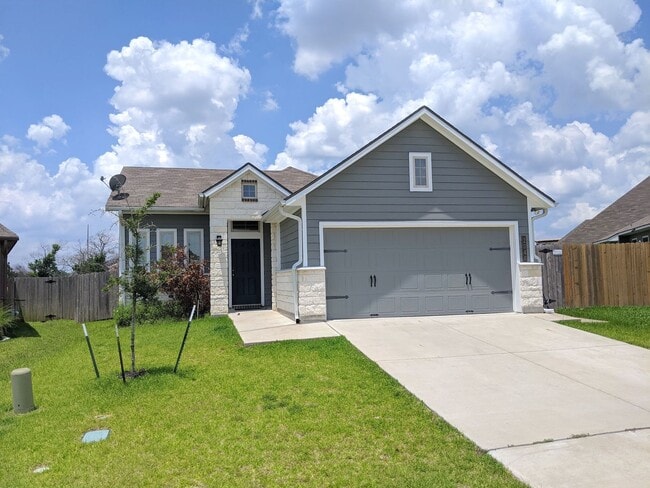 Photo - Available for Immediate Move-in! Wonderful Single Family Home in Siena!