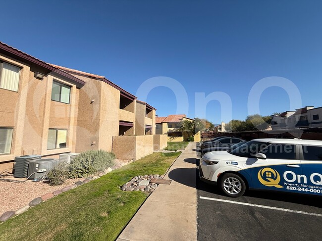 Photo - 2172 N Pantano Rd