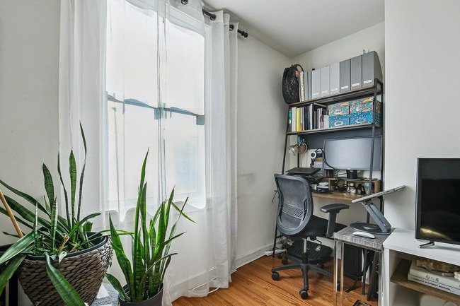 Photo - 324 4th St Unit 3