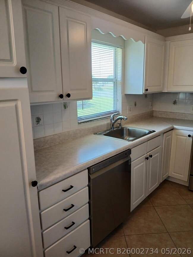 Photo - 92 Seville Dr