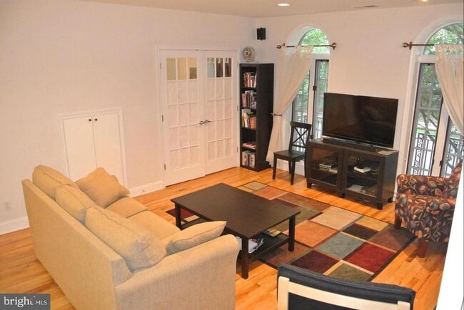 Photo - 2801 Connecticut Ave NW Unit 5