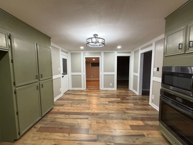 Photo - 3 Bedroom, 2 Bathroom Home for Rent in Groves, Tx