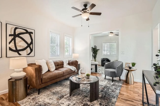 Building Photo - 2426 S Acoma St