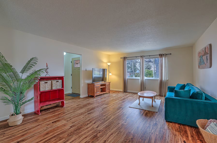 Photo - 9308 Gutierrez Rd NE