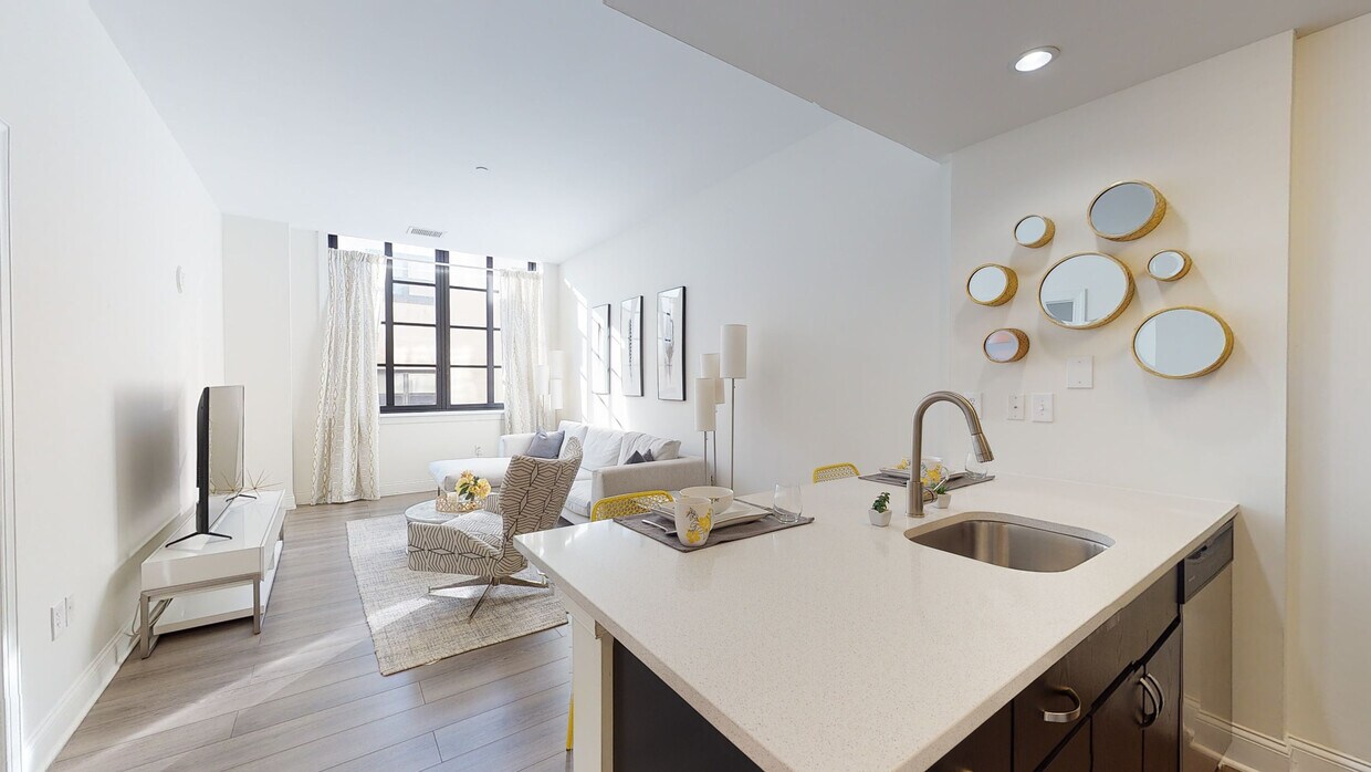 Photo - The Broderick Apartments