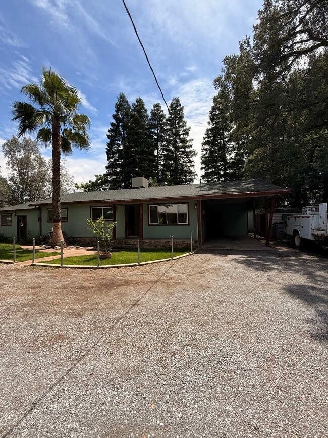 Photo - 2893 Reservoir Ln