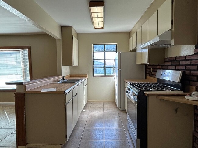 Photo - 2363 Vía Cedro