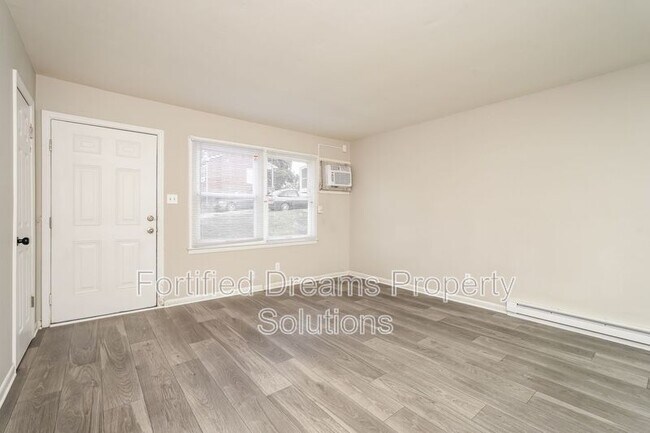 Photo - 900 Lowdermilk St Unit 900-A