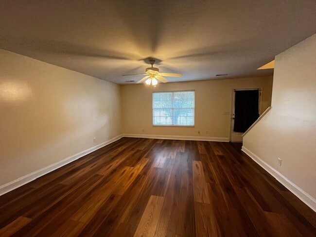 Photo - 2 Bedroom 2.5 bath townhome for rent