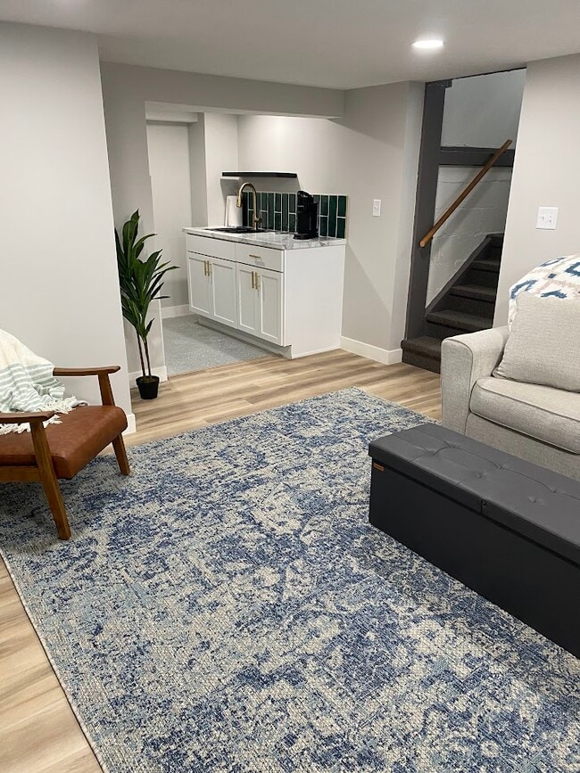 Lower Level with wet bar - 2103 13th Ave Unit Main