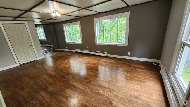 Building Photo - 37 County Rd Rental