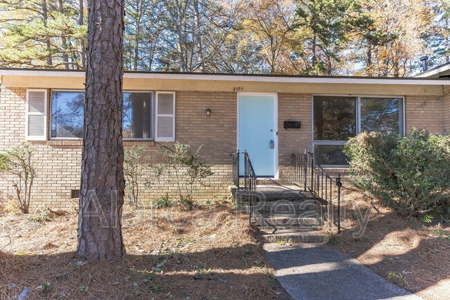 Photo - 3101 Erskine Dr