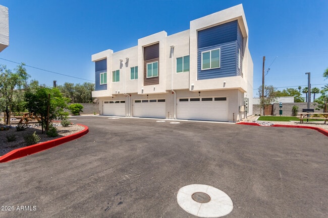 Photo - 1642 E Monte Vista Rd