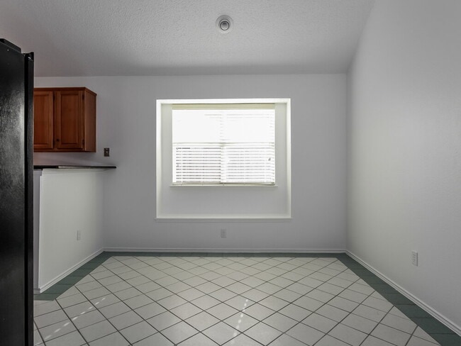 Photo - 2321 Bent Brook Dr