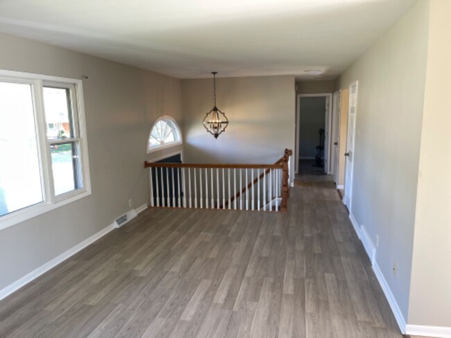 Photo - 2426 Highland Cir