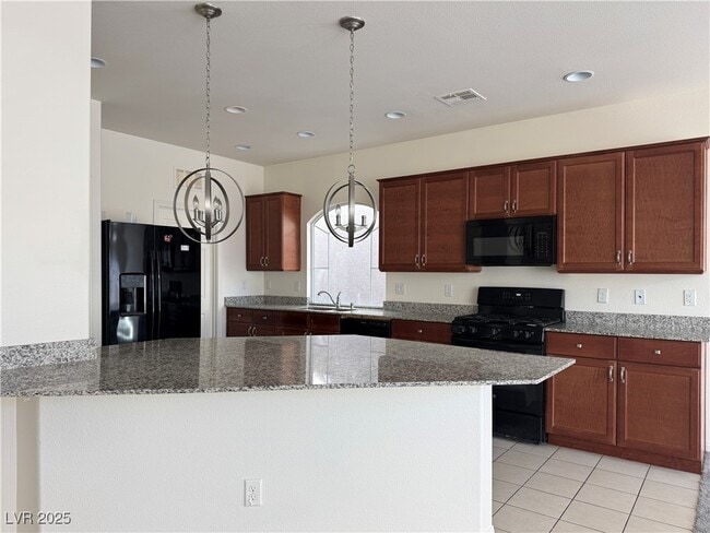 Photo - 7158 Black Sage St