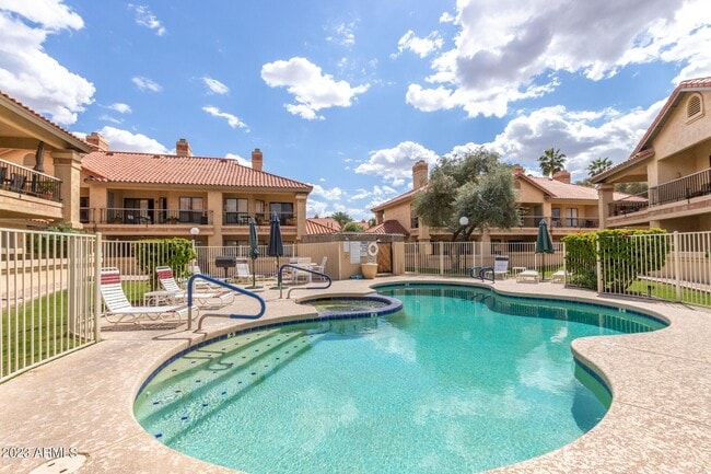 Photo - 9708 E Vía Linda Unidad 1333