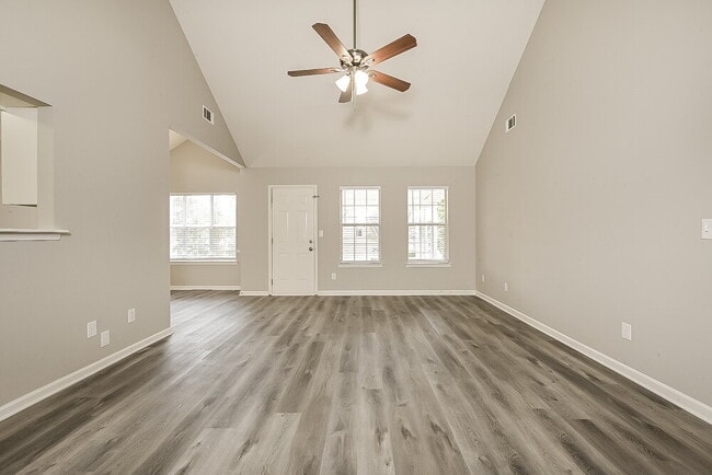 Photo - 104 Nanci Ct