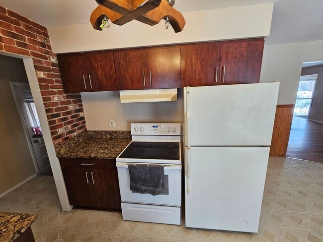 Photo - Come see your new home!