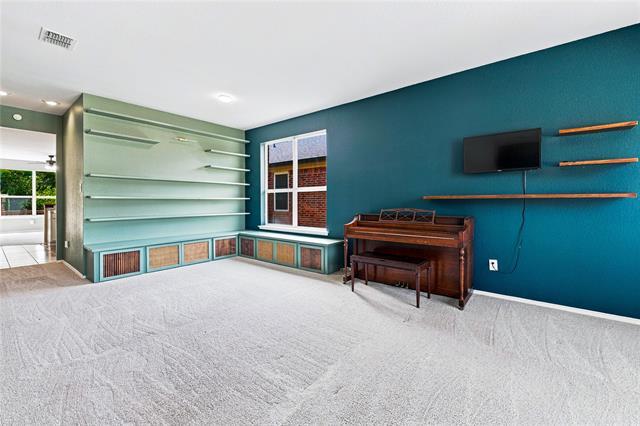 Photo - 2833 Wakecrest Dr