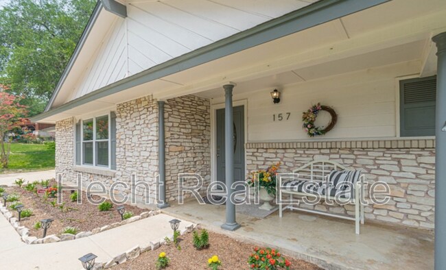 Photo - 157 Persia Dr