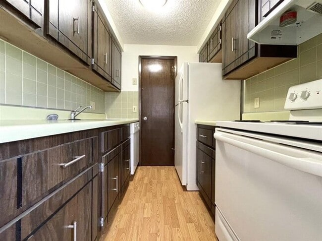 Photo - Buffalo Creek Commons