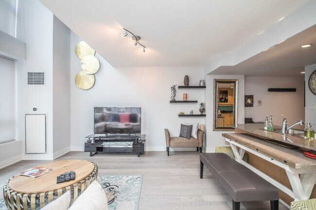 Photo - 80 Cumberland St Unit 309