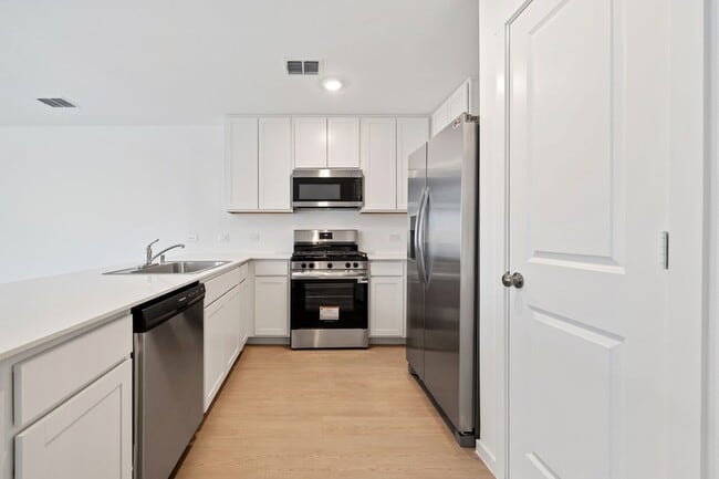 Photo - 3912 Pontchartrain Pkwy