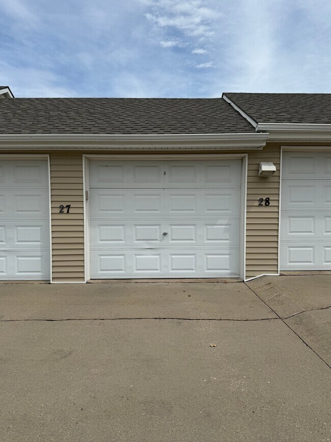 Photo - 2323 E Porter Ave Unidad 27