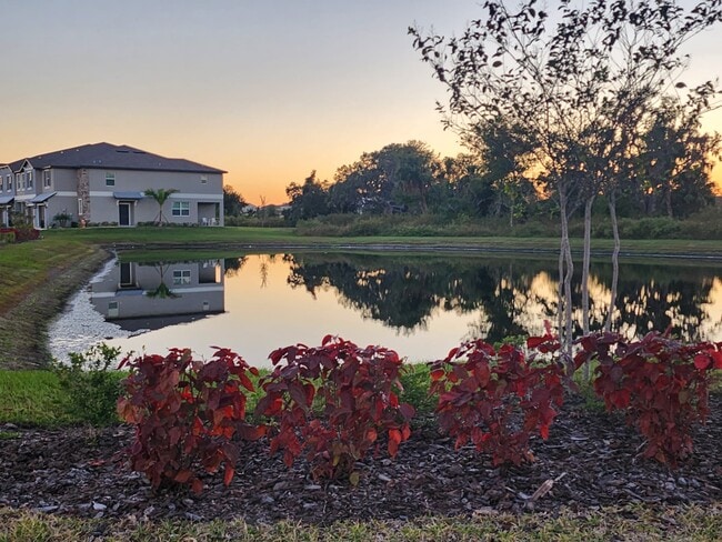 Photo - 11041 65th Ter E