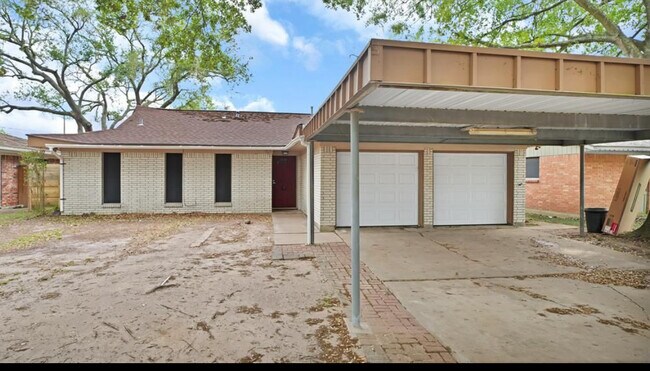 Front entrance - 326 Gilpin St House