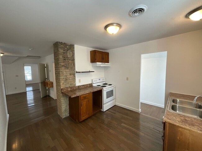 Photo - 1748 N 18th St Unit 1748A N 18th St