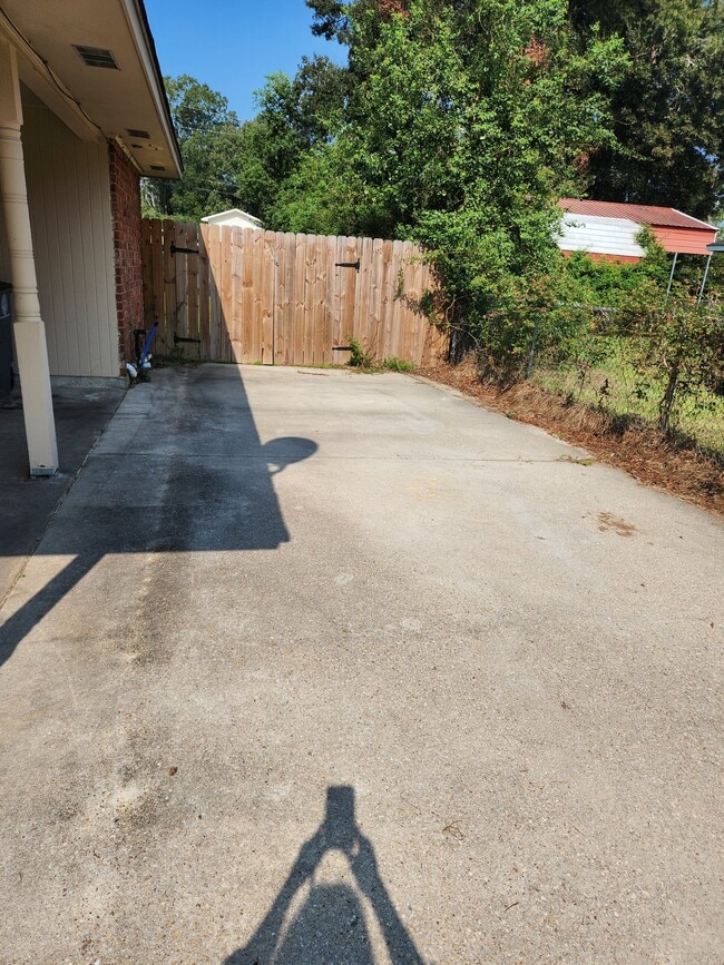 Photo - 2175 N Stevendale Rd