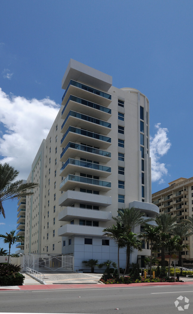 Waverly Surfside Beach - Waverly Surfside Beach Apartments