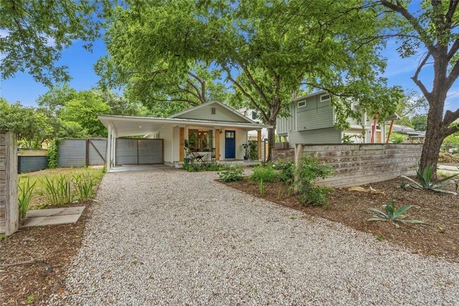 Photo - 1122 Gunter St